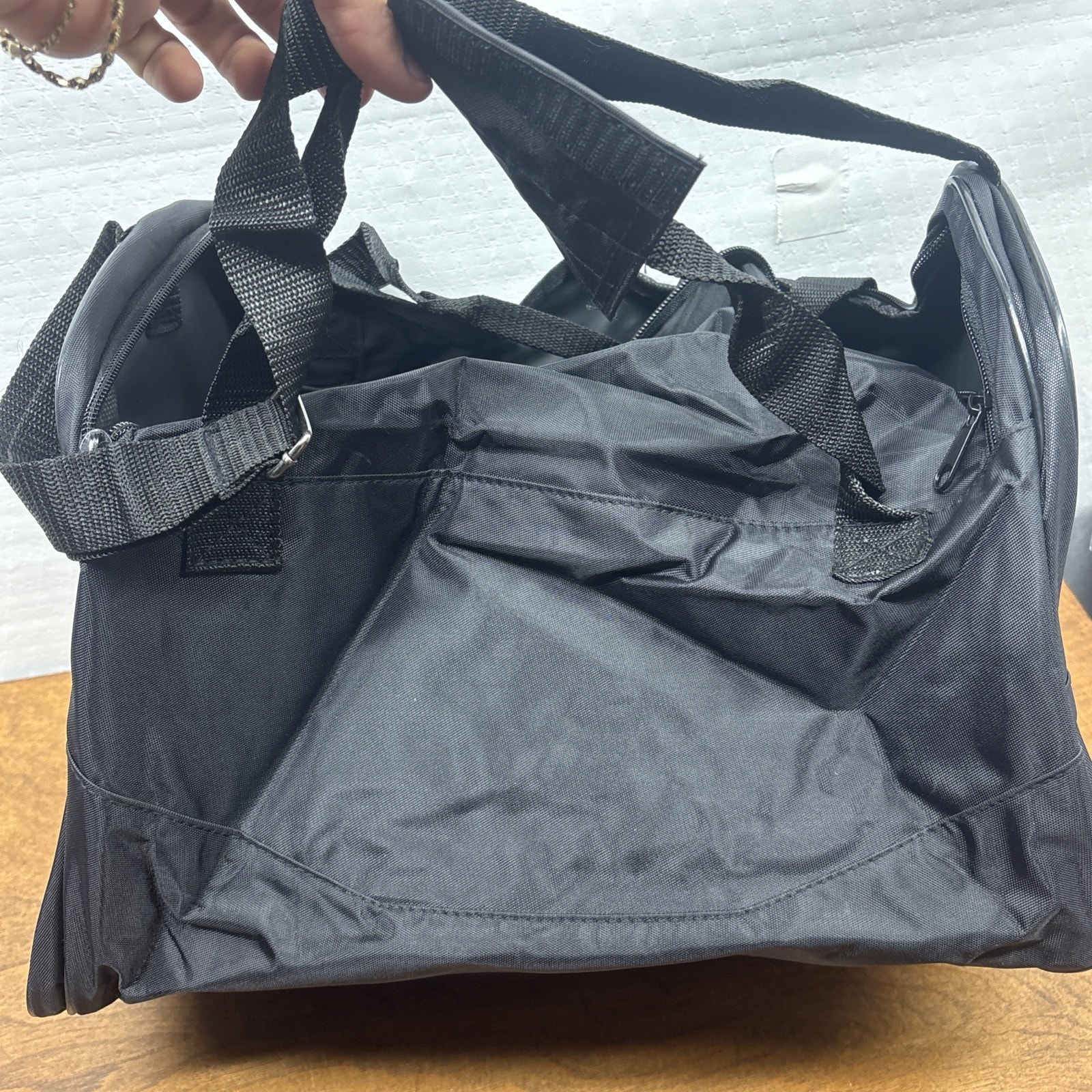 Nwot Title Boxing Club Sport Gear Gym Duffel Bag 16 X 10 X 12 Inches Black — image 3 of 6